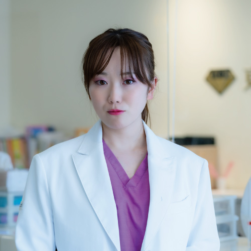 内川 櫻子医師